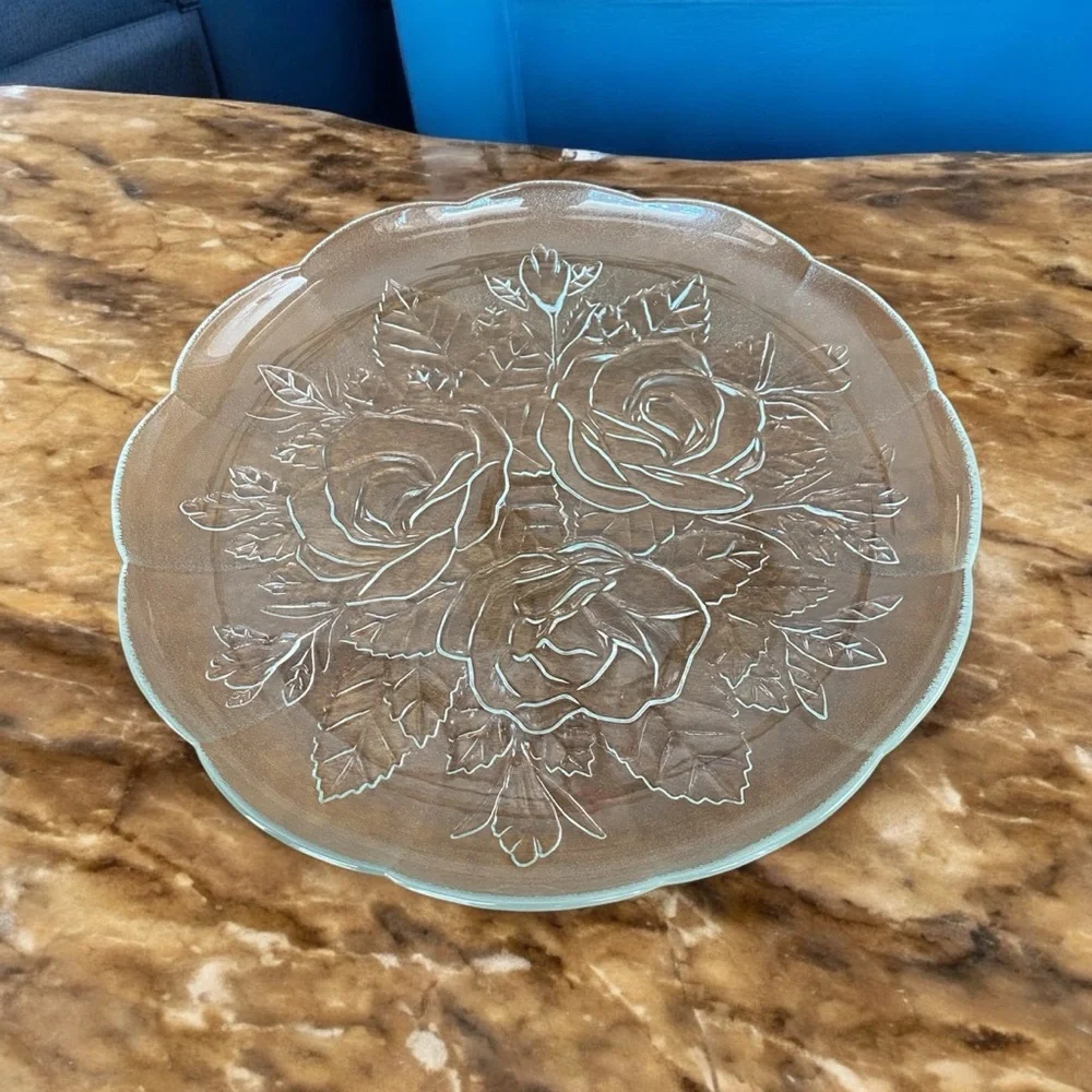 Vintage Pasari Crystal Livia Glass Dinner Plate 10” Rose Embossed Scalloped